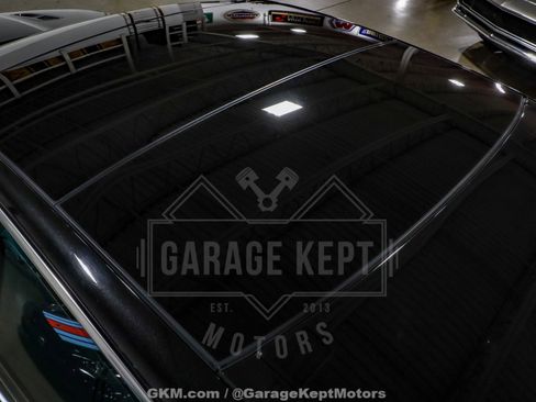 Used 2015 Jaguar XJ R LWB image 44