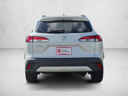 Used 2022 Toyota Corolla Cross LE FWD image 7