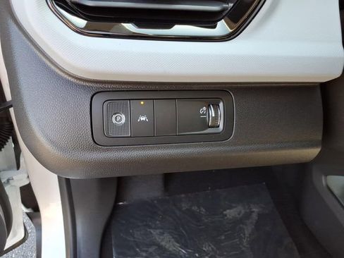 New 2027 Chevrolet Bolt LT FWD image 13