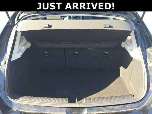 Used 2017 Chevrolet Cruze LT w/ Convenience Package FWD image 7