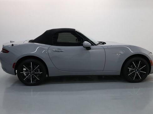 Used 2024 MAZDA MX-5 Miata Grand Touring w/ Weather Package RWD image 48