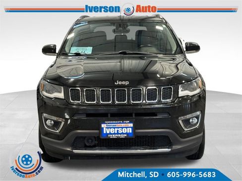 Used 2018 Jeep Compass Limited w/ Navigation Group image 3