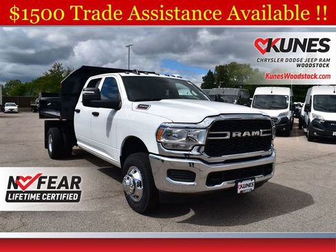 New 2024 RAM 3500 Tradesman w/ Chrome Appearance Group image 1