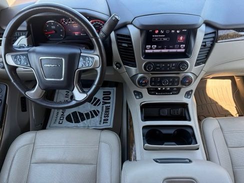 Used 2016 GMC Yukon XL Denali w/ Open Road Package AWD/4WD image 3
