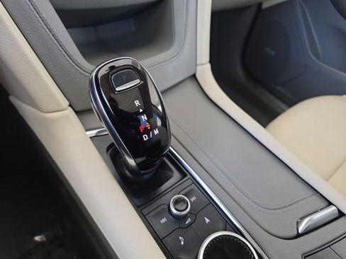 Used 2024 Cadillac XT5 Premium Luxury FWD image 16
