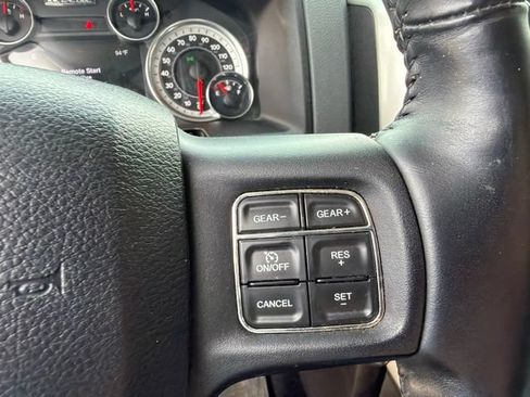 Used 2016 RAM 1500 Big Horn AWD/4WD image 9