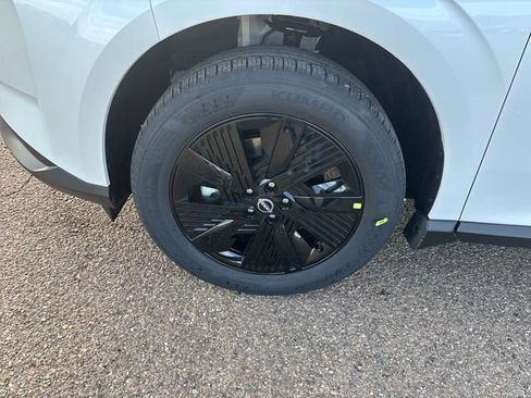 New 2026 Nissan Murano SV image 12