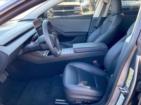 Used 2025 Tesla Model 3 Long Range image 27