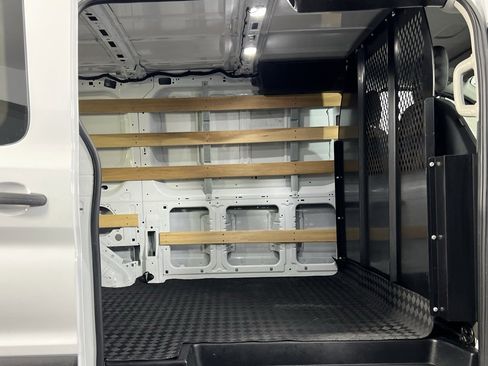 Used 2024 Ford Transit 250 Low Roof w/ Exterior Upgrade Package image 24