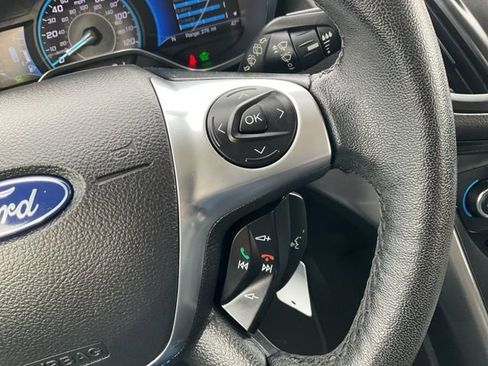 Used 2017 Ford C-MAX SE image 11