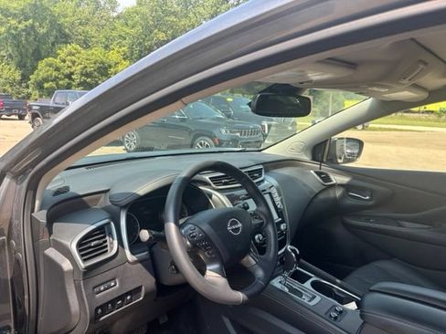 Used 2023 Nissan Murano Platinum AWD/4WD image 7