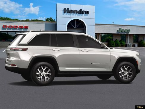 New 2025 Jeep Grand Cherokee Limited image 15