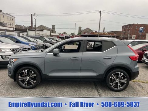 Used 2020 Volvo XC40 T5 Inscription w/ Protection Package AWD/4WD image 11