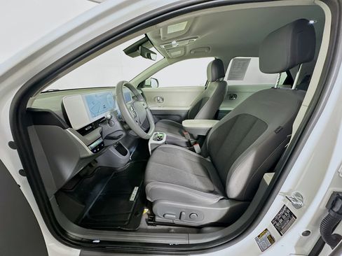 Used 2024 Hyundai Ioniq 5 SEL RWD image 13