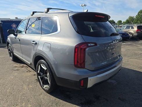 Used 2024 Kia Telluride S AWD/4WD image 5