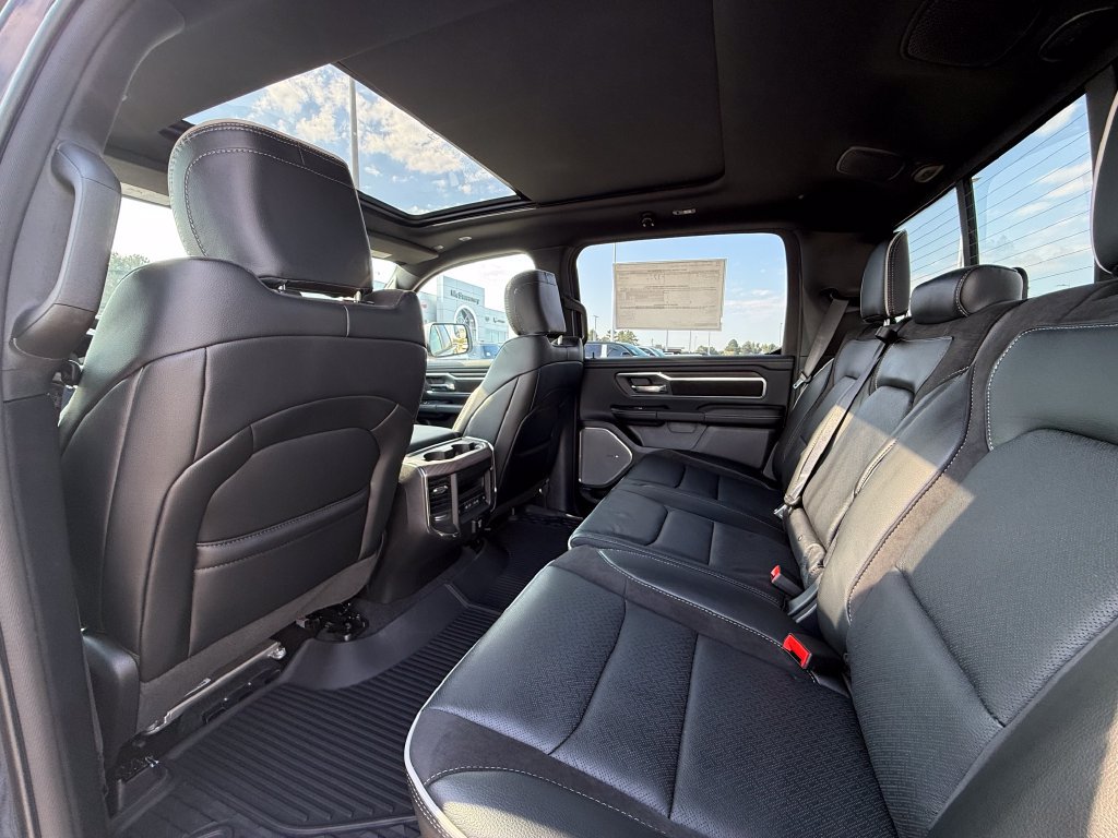 New 2027 RAM 1500 Laramie AWD/4WD image 23