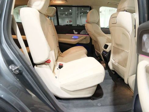 Used 2020 Mercedes-Benz GLS 450 4MATIC image 28