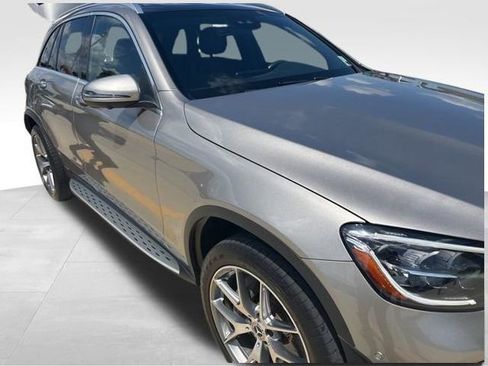 Used 2022 Mercedes-Benz GLC 300 image 29