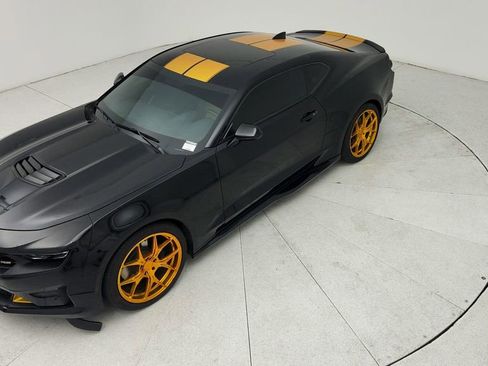 Used 2023 Chevrolet Camaro LT w/ RS Package image 34