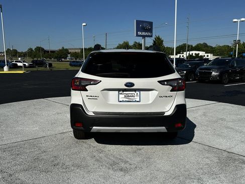 Used 2025 Subaru Outback Limited w/ Popular Package #2 AWD/4WD image 6