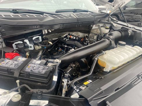 Used 2025 Ford F150 Lariat w/ FX4 Off-Road Package image 36