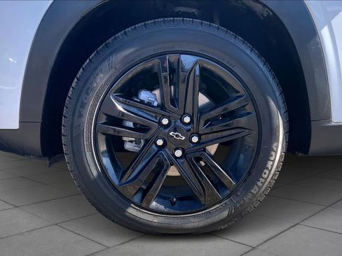 Certified 2025 Chevrolet Trax ACTIV w/ Driver Confidence Package image 10