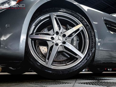 Used 2020 Mercedes-Benz AMG GT Roadster image 9