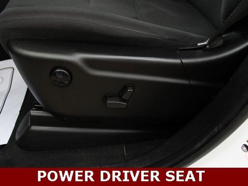 Used 2022 Dodge Durango SXT w/ Trailer Tow Group IV image 13