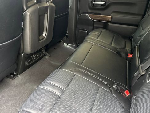 Used 2021 Chevrolet Silverado 1500 RST image 26