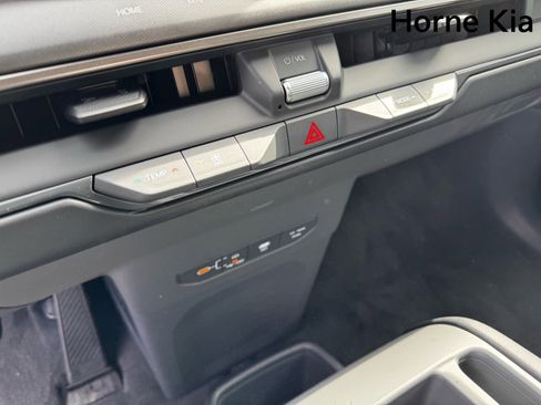 New 2026 Kia EV9 Light image 16