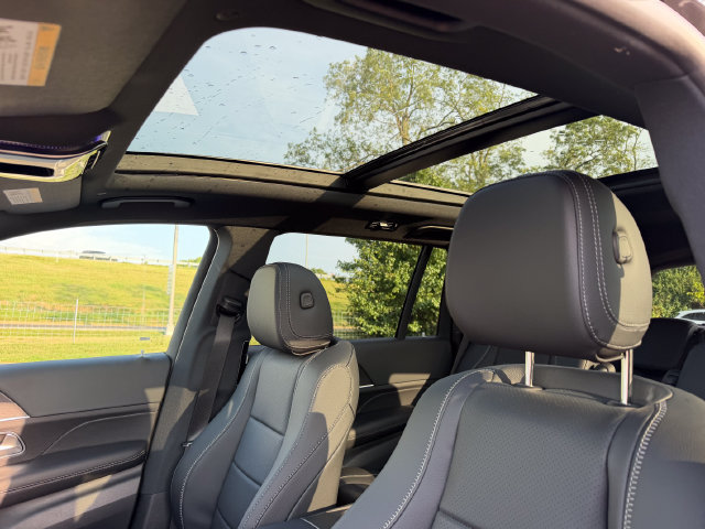 New 2027 Mercedes-Benz GLS 450 4MATIC image 21
