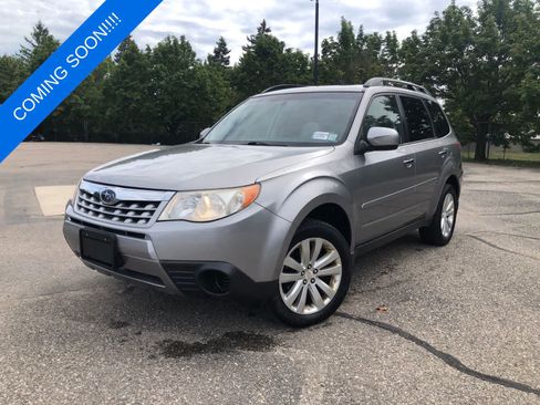 Used 2011 Subaru Forester 2.5X Premium AWD/4WD image 1