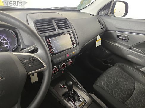 New 2025 Mitsubishi Outlander Sport ES image 22