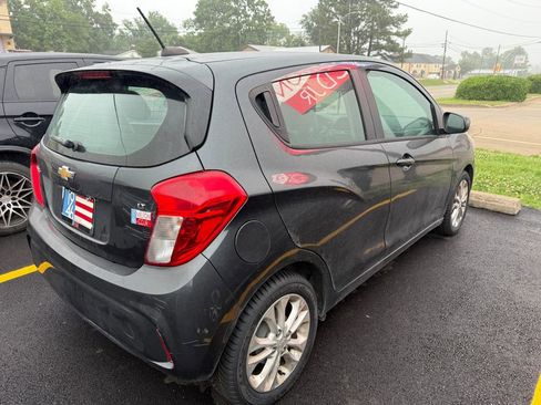 Used 2021 Chevrolet Spark LT FWD image 15