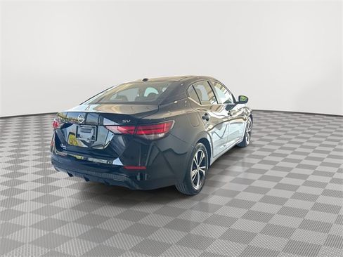 Used 2023 Nissan Sentra SV image 11
