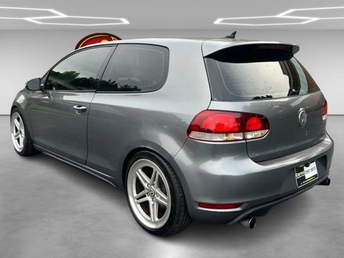 Used 2011 Volkswagen GTI 2-Door FWD image 3
