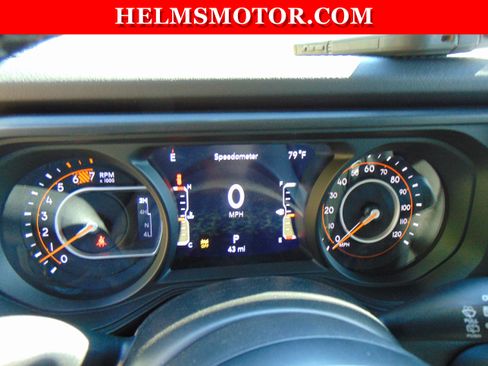 New 2026 Jeep Wrangler Unlimited Rubicon w/ Safety Group image 18