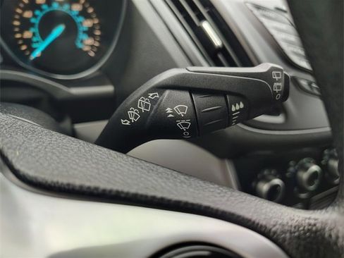 Used 2016 Ford Escape SE image 21