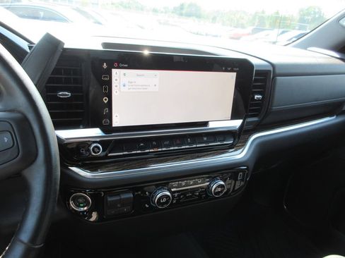 Certified 2025 GMC Sierra 1500 Elevation AWD/4WD image 28