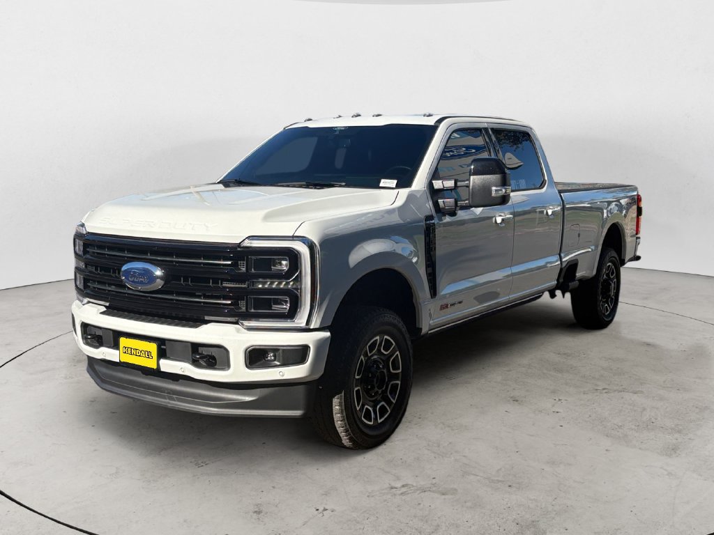 Used 2026 Ford F350 Platinum AWD/4WD image 1
