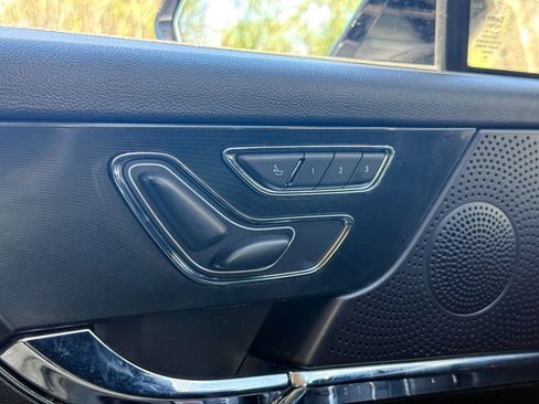 Used 2023 Lincoln Corsair AWD w/ Equipment Group 101A image 31