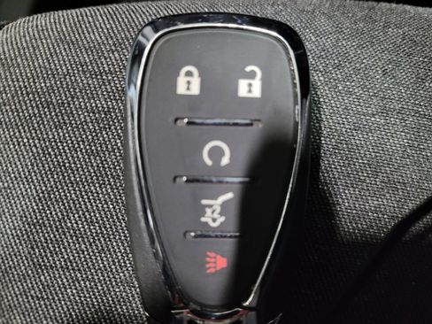 Used 2023 Chevrolet Equinox LT w/ Driver Convenience Package image 32