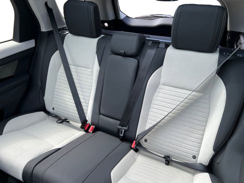 New 2025 Land Rover Discovery Sport S image 22