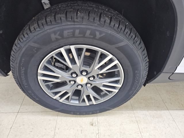 Used 2025 Chevrolet Traverse LT AWD/4WD image 21