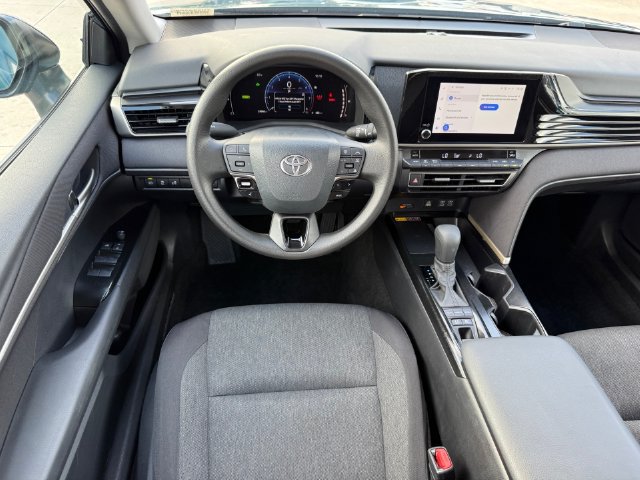 Used 2026 Toyota Camry LE w/ Convenience Package FWD image 20