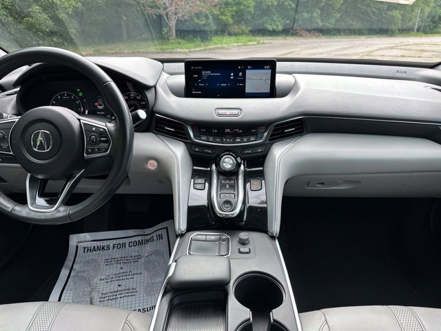 Used 2023 Acura TLX w/ Technology Package FWD image 10