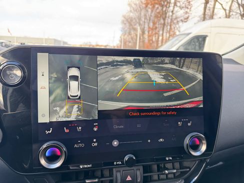 Used 2024 Lexus NX 300h AWD w/ Luxury Package image 24