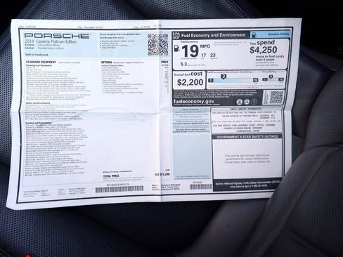 Used 2018 Porsche Cayenne Platinum Edition image 28
