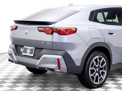 Certified 2025 BMW X2 xDrive28i w/ Premium Package AWD/4WD image 35