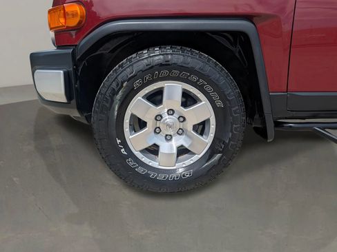 Used 2008 Toyota FJ Cruiser 2WD image 10